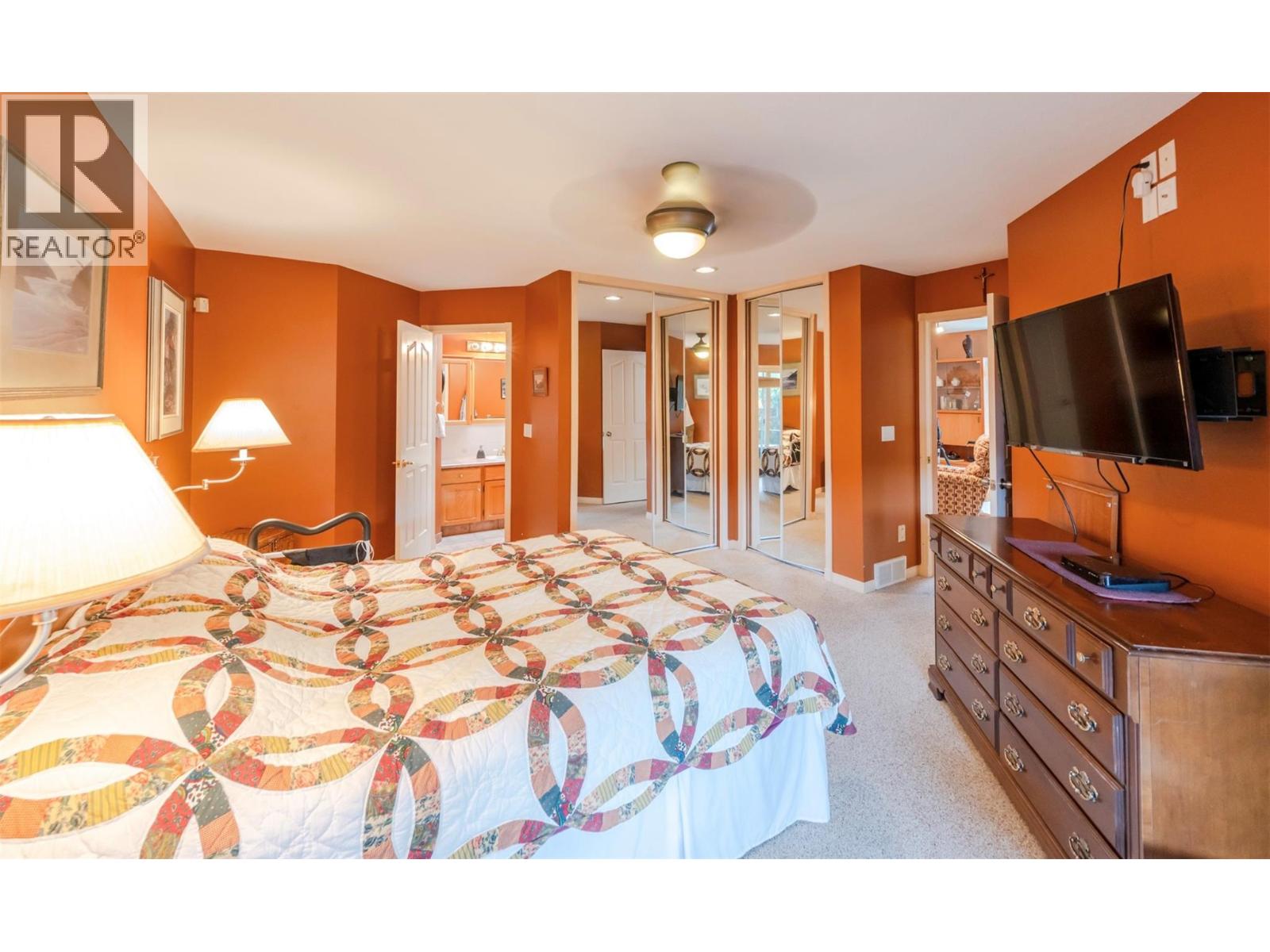 #110 801 Comox Street - 30