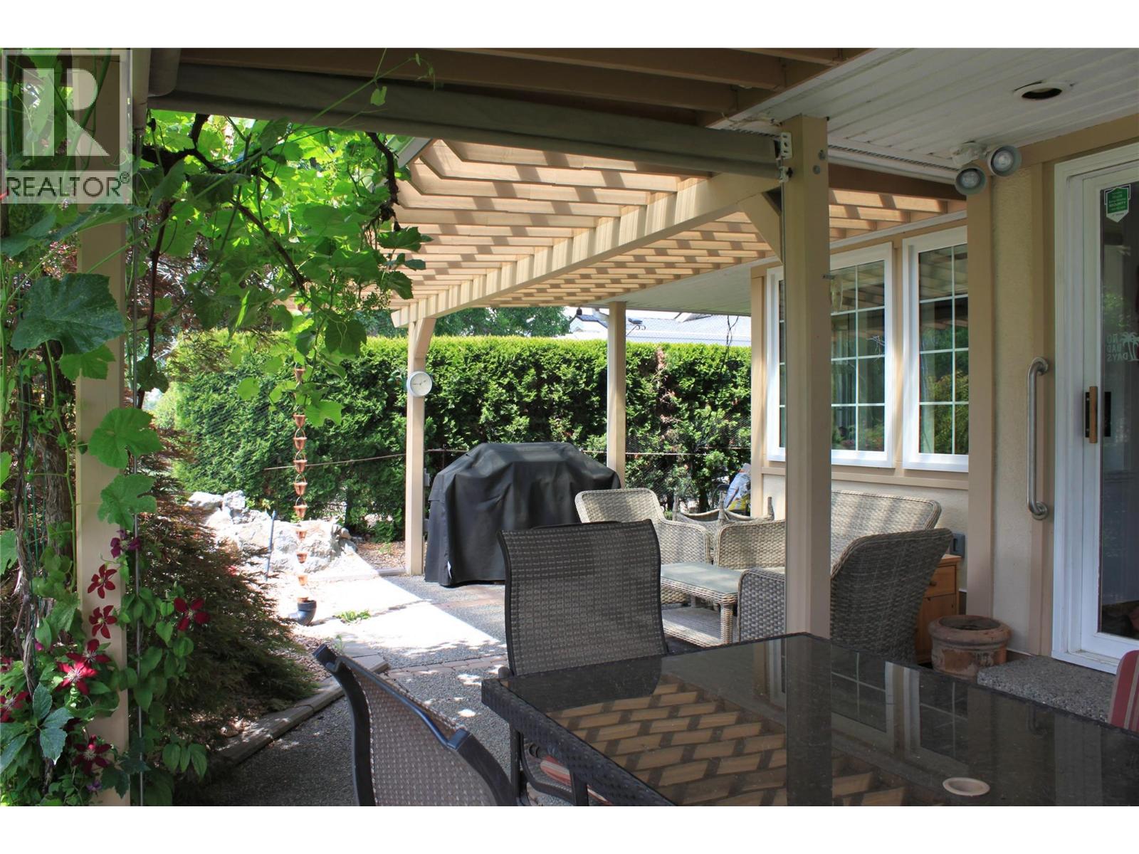 #110 801 Comox Street - 8