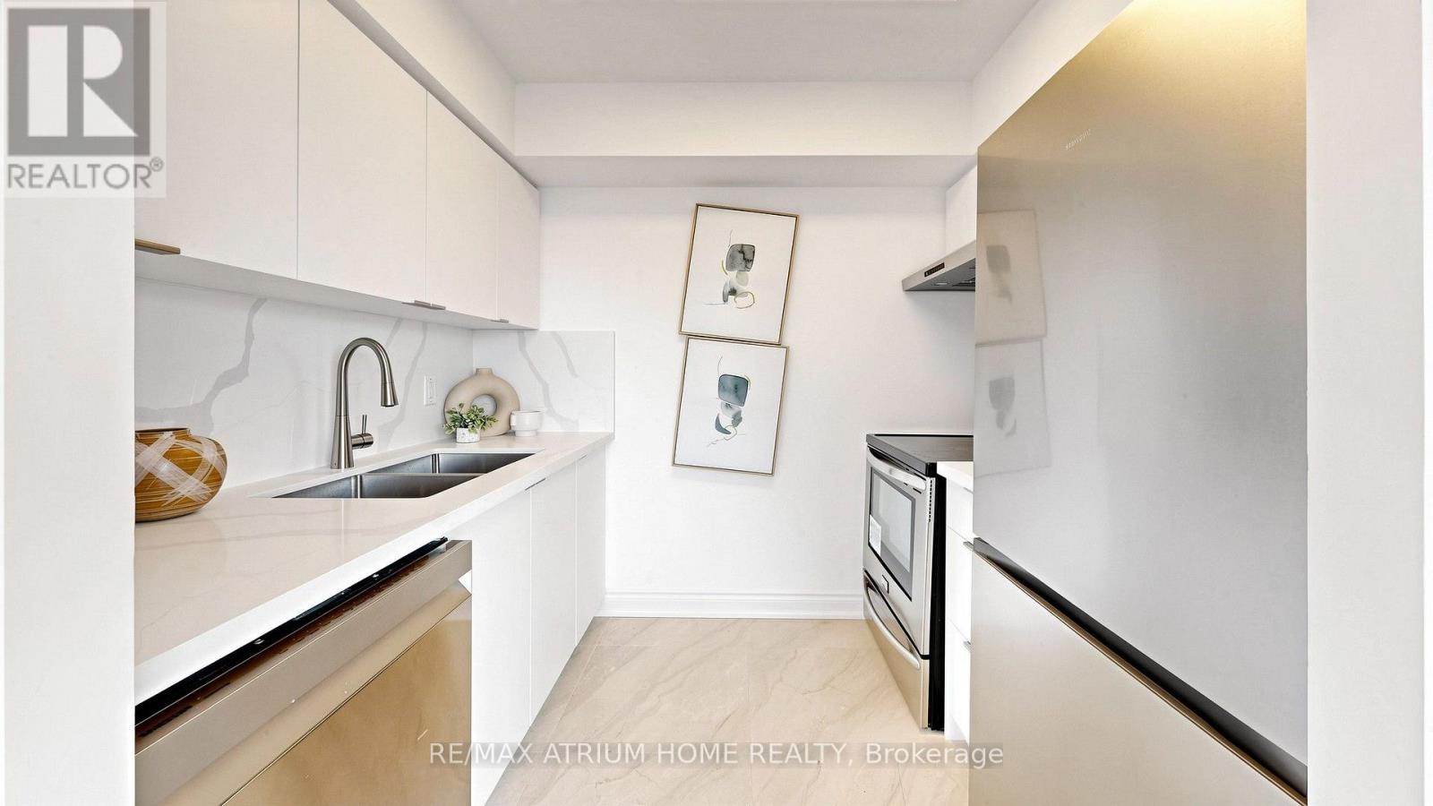 #2207 33 EMPRESS AVENUE - 25