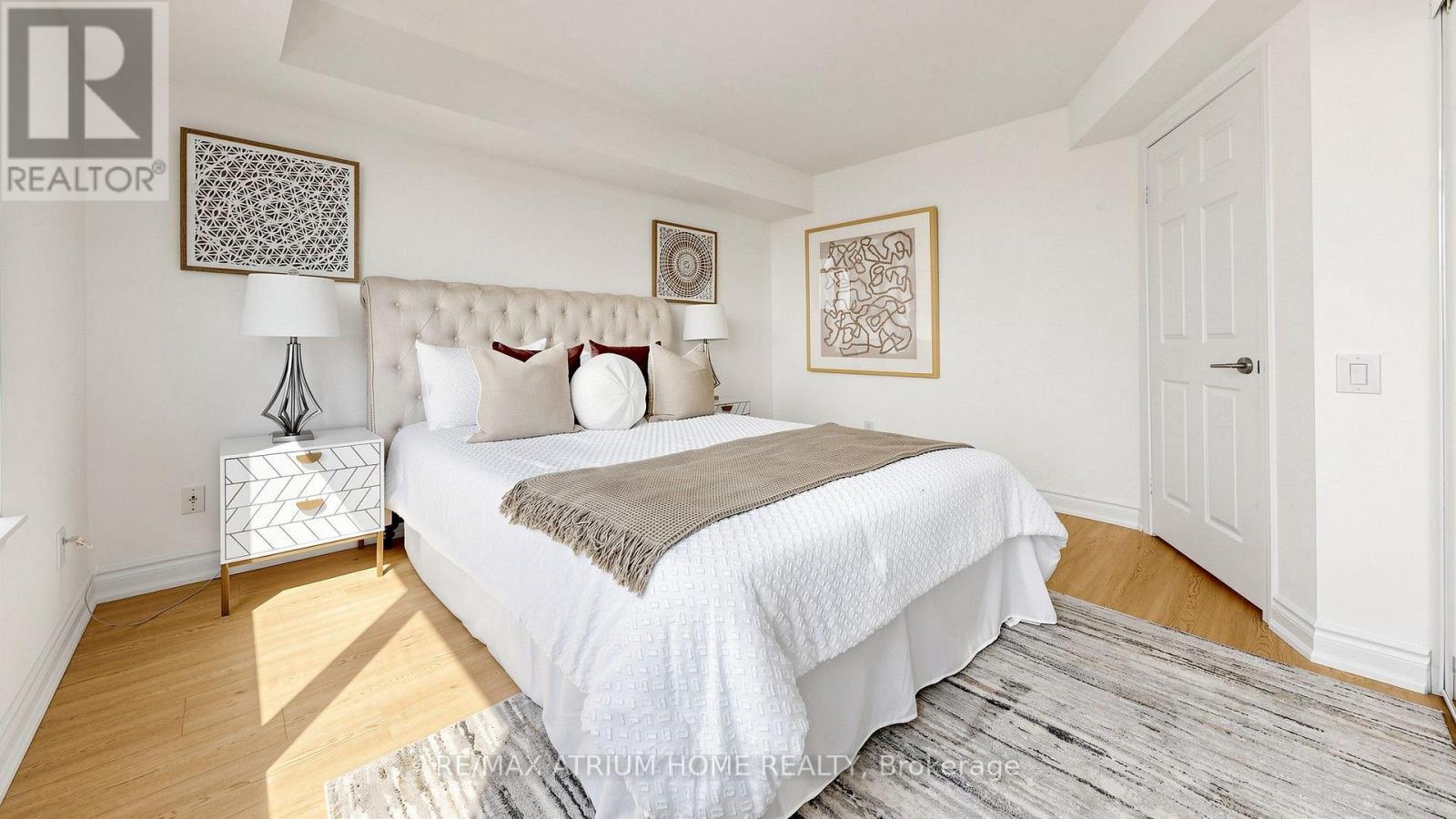 #2207 33 EMPRESS AVENUE - 30