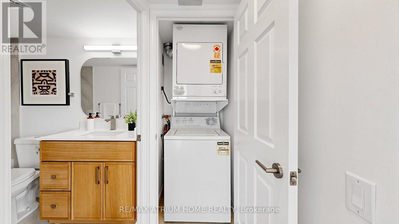 #2207 33 EMPRESS AVENUE - 36