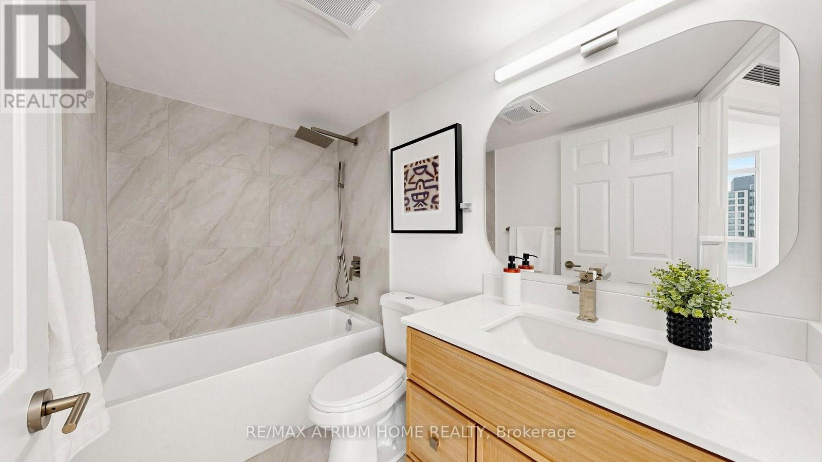 #2207 33 EMPRESS AVENUE - 34