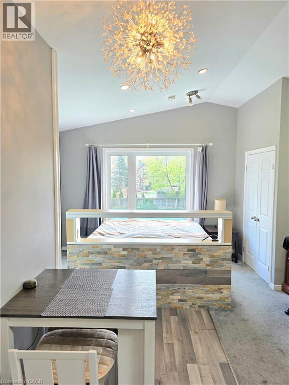 16 FOREST HILL Road - 25