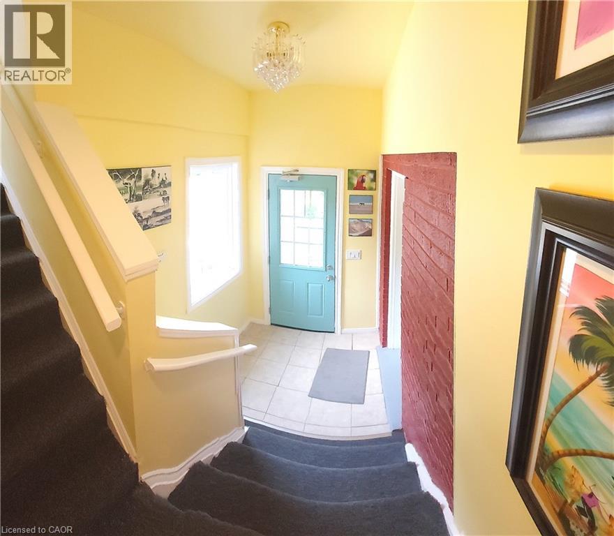 16 FOREST HILL Road - 39