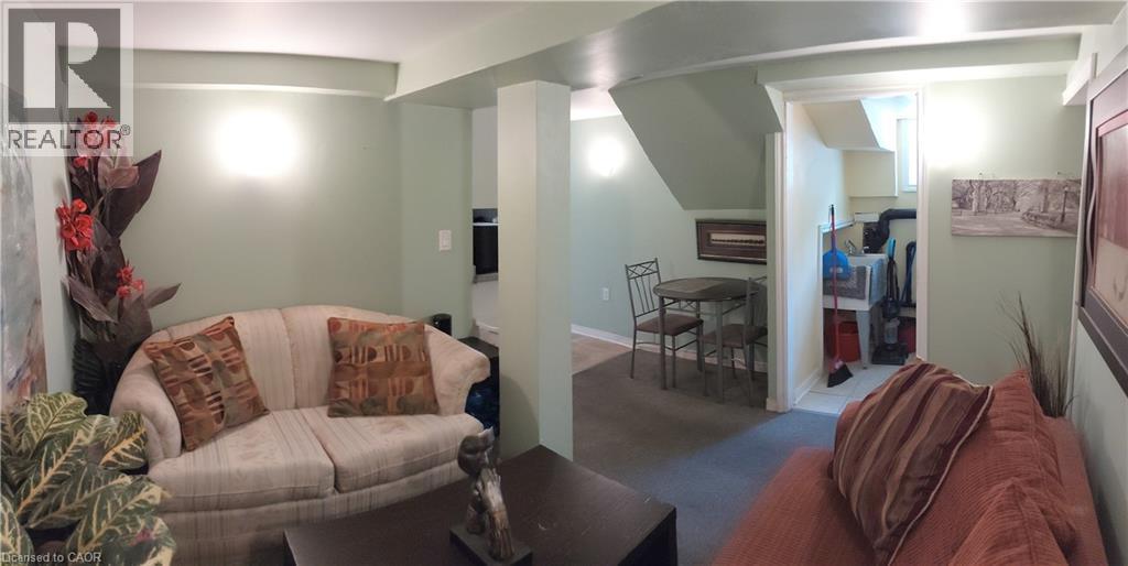 16 FOREST HILL Road - 43