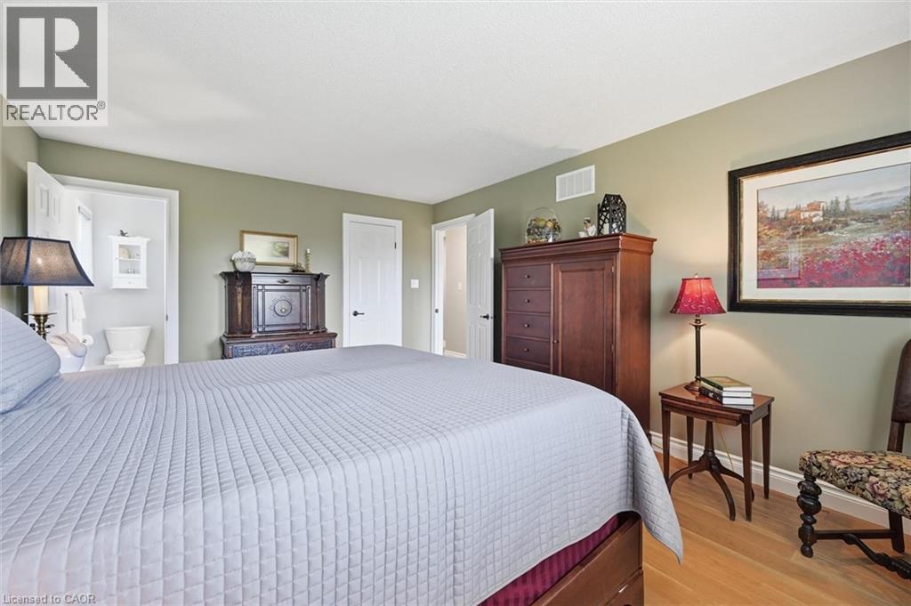15 BAYSHORE Court - 18