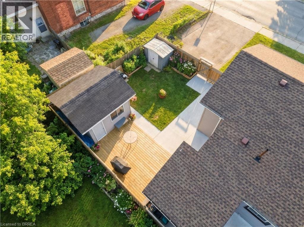 64 RICHARDSON Street - 31