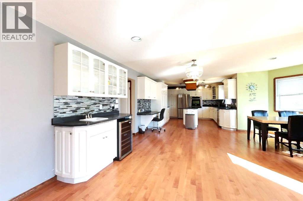 23 Springwood Drive NE - 14