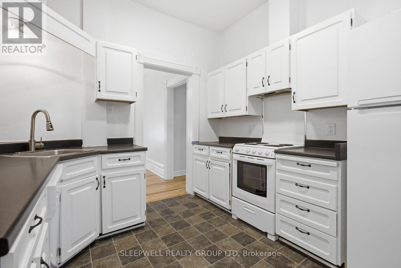 80 FOURTH AVENUE - Image 9