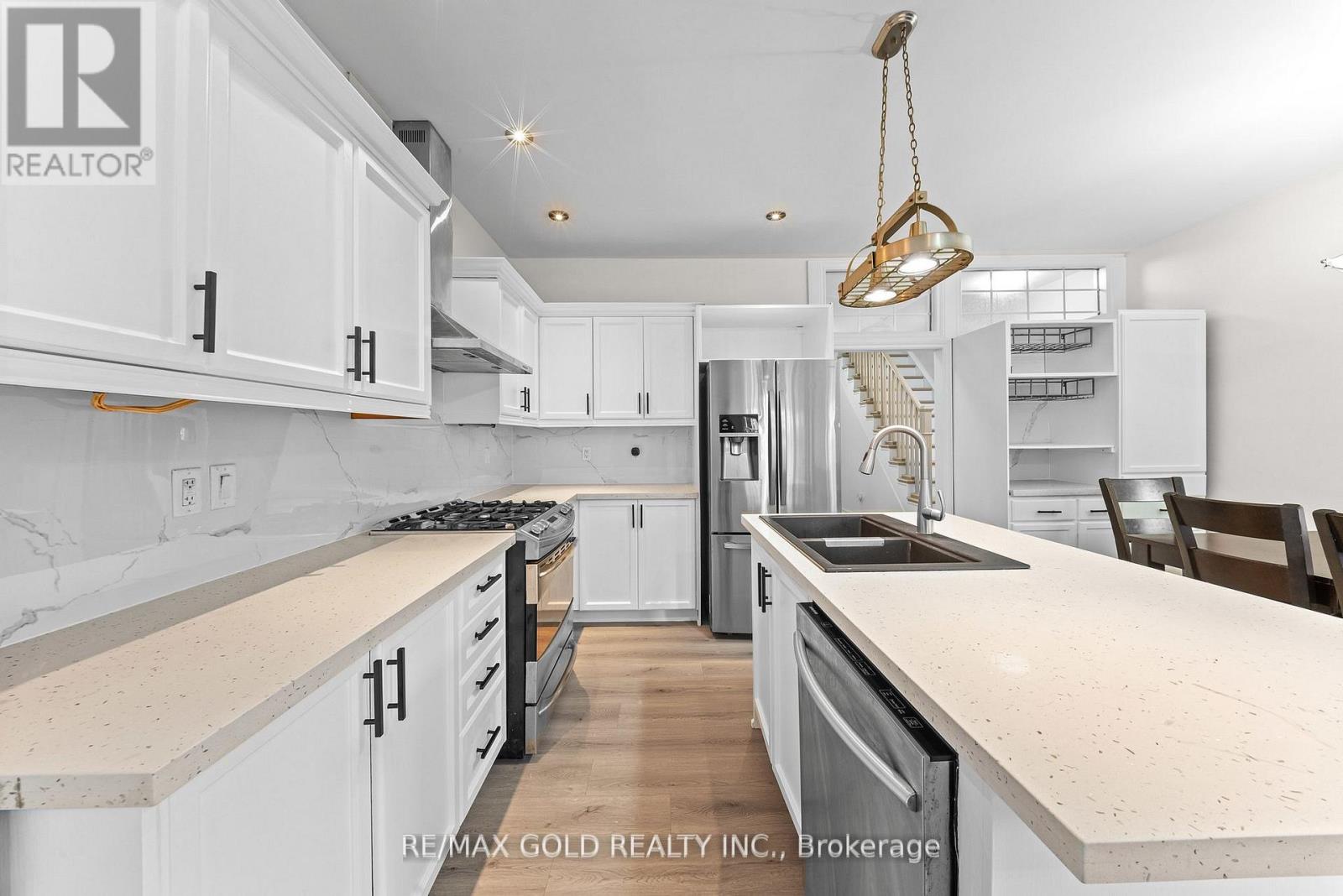 25 FRENCHPARK CIRCLE - 22
