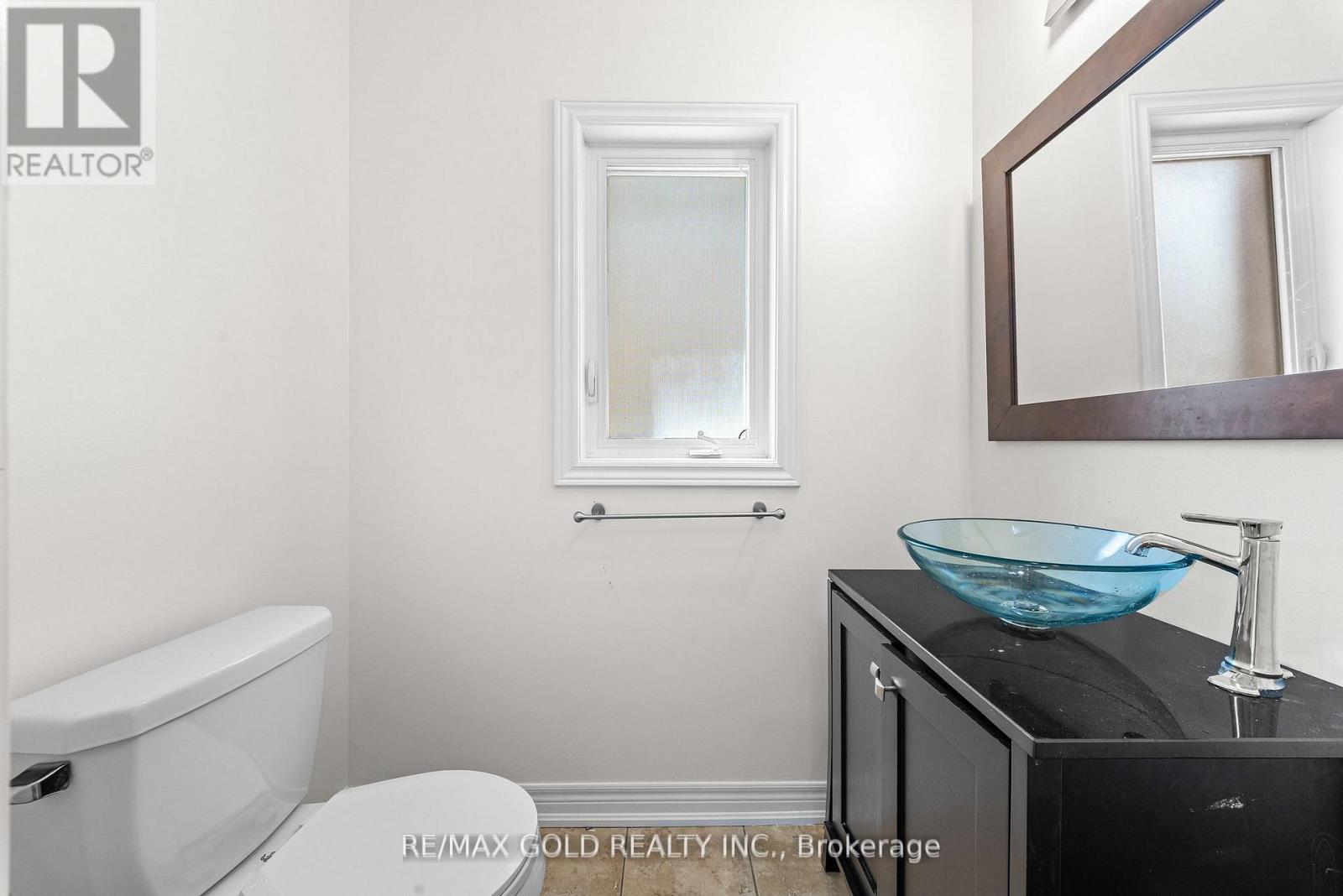 25 FRENCHPARK CIRCLE - 30