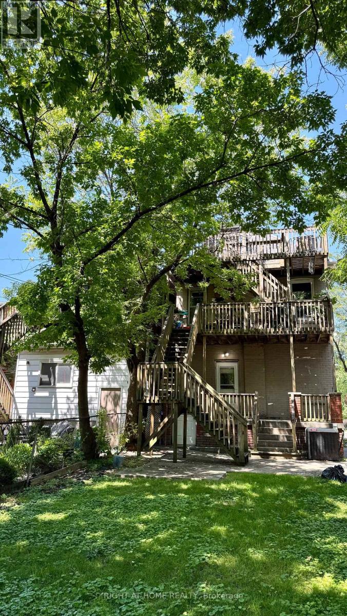 317 QUEEN STREET S - 3