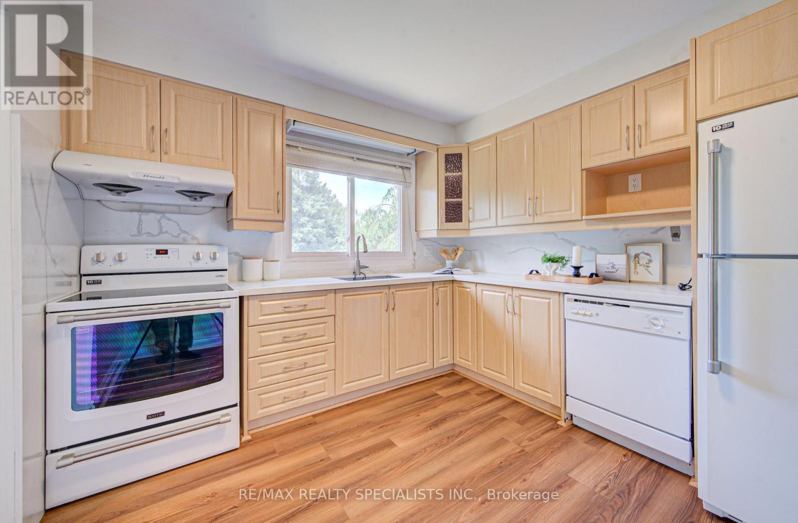2485 COUNCIL RING ROAD - 13