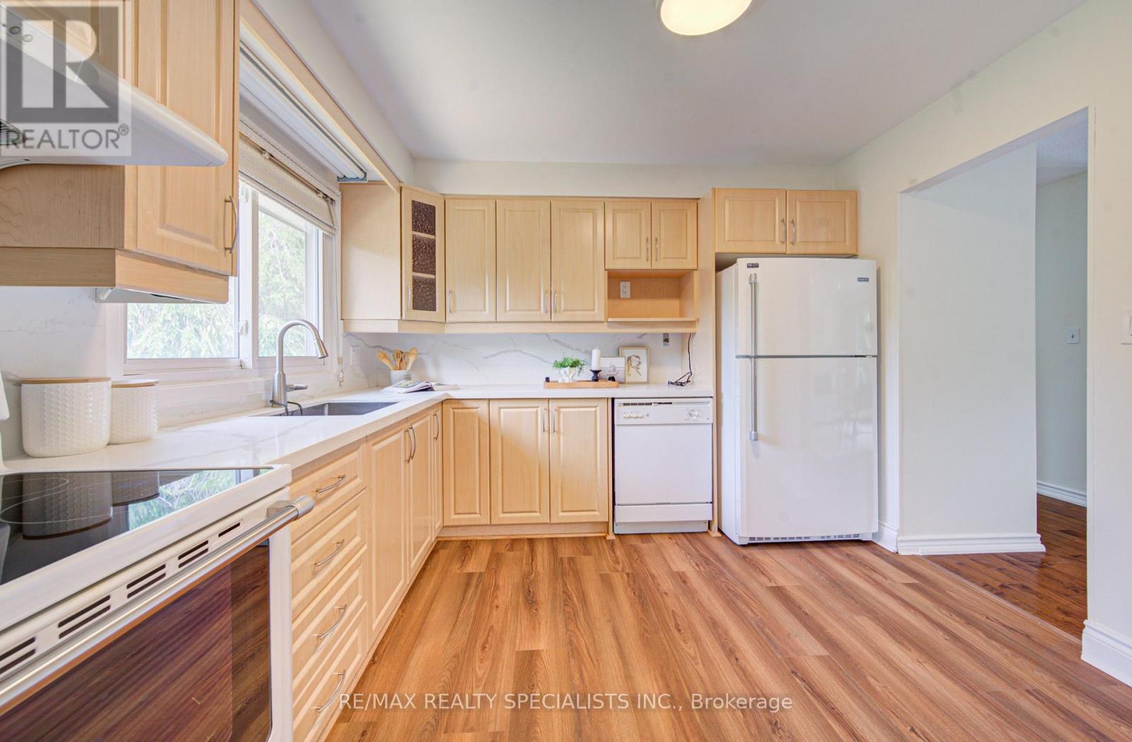 2485 COUNCIL RING ROAD - 11