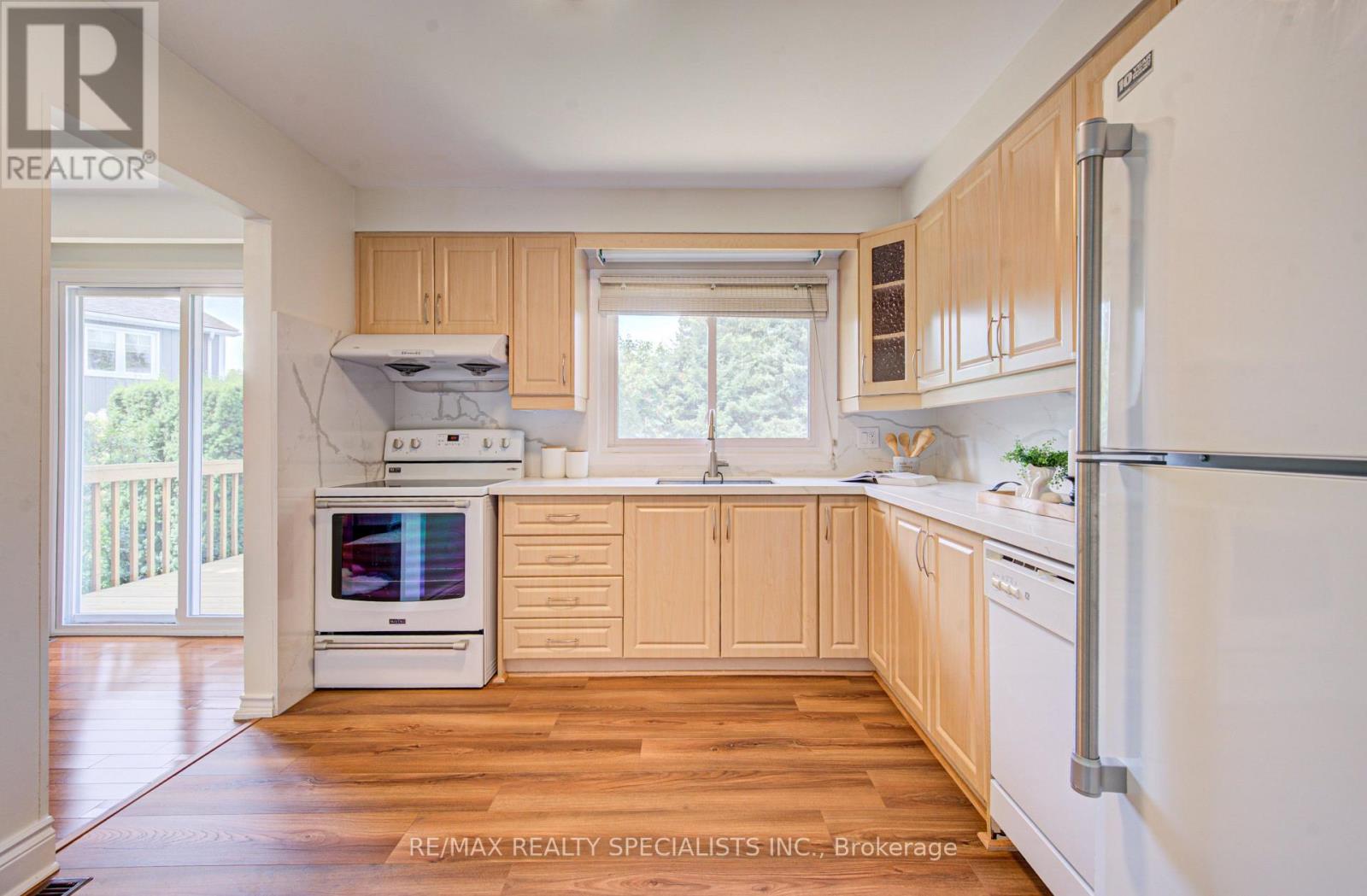 2485 COUNCIL RING ROAD - 12
