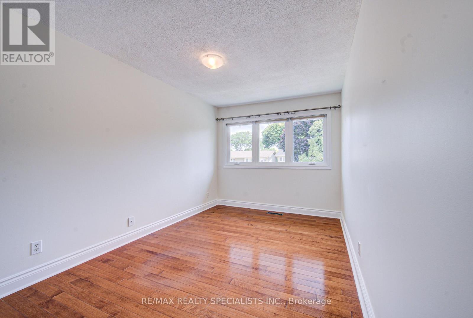 2485 COUNCIL RING ROAD - 22