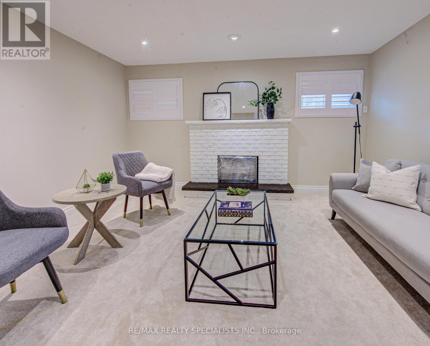 2485 COUNCIL RING ROAD - 28