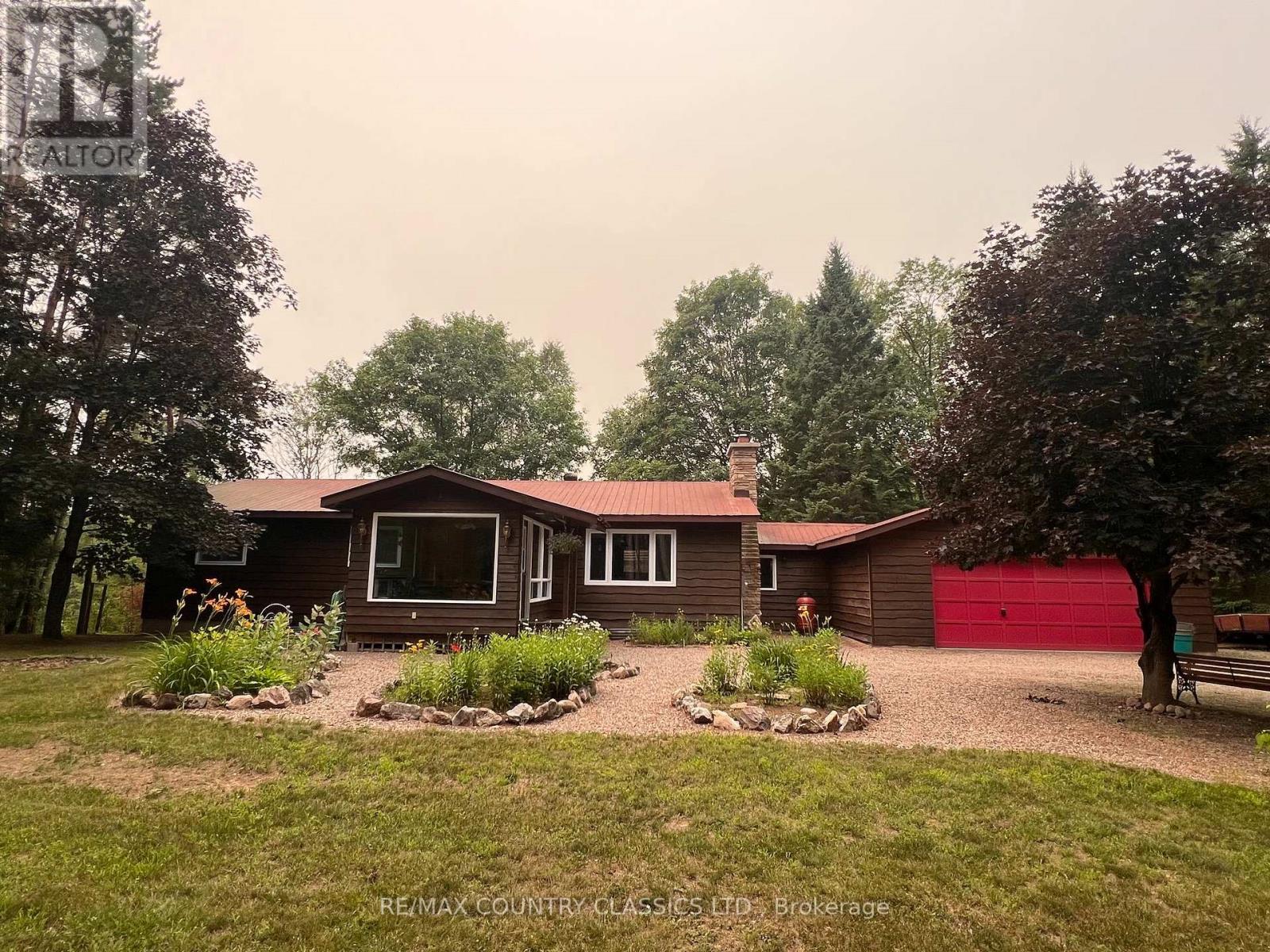 24 FIREHALL LANE - 7