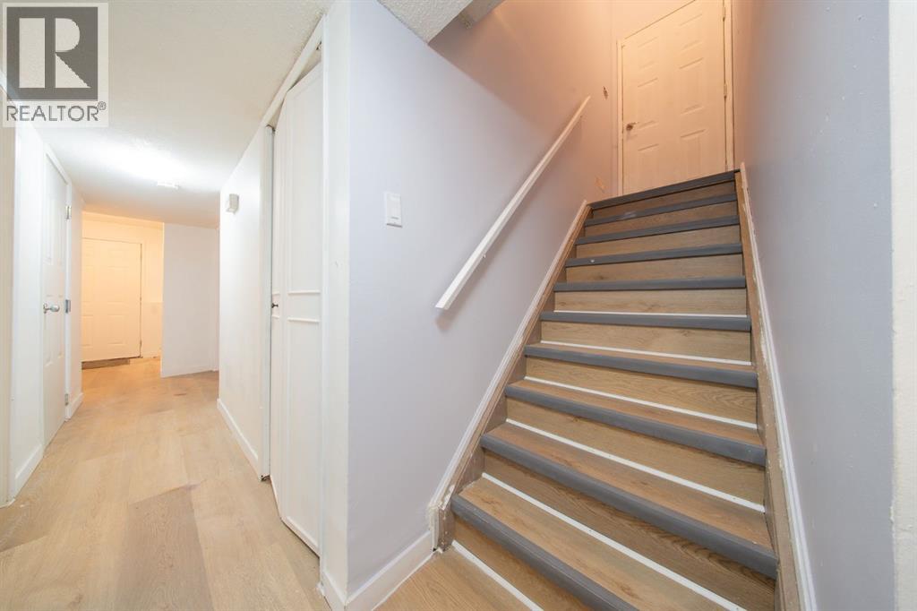 5402 54 Avenue - 16