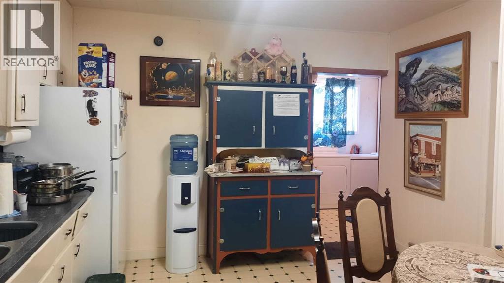 227 6 Street - 8