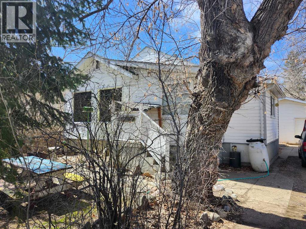 227 6 Street - 4