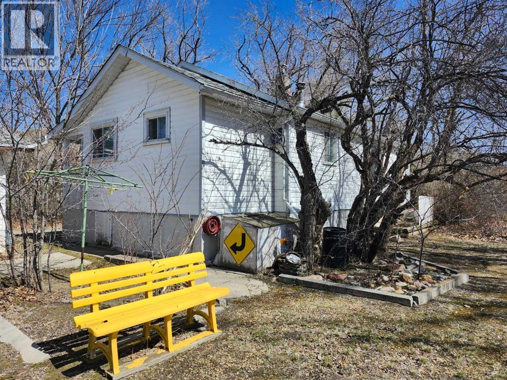 227 6 Street - 2
