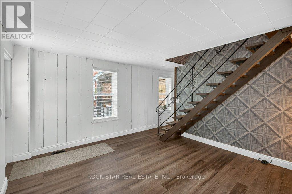 20 WIGTON STREET - 12