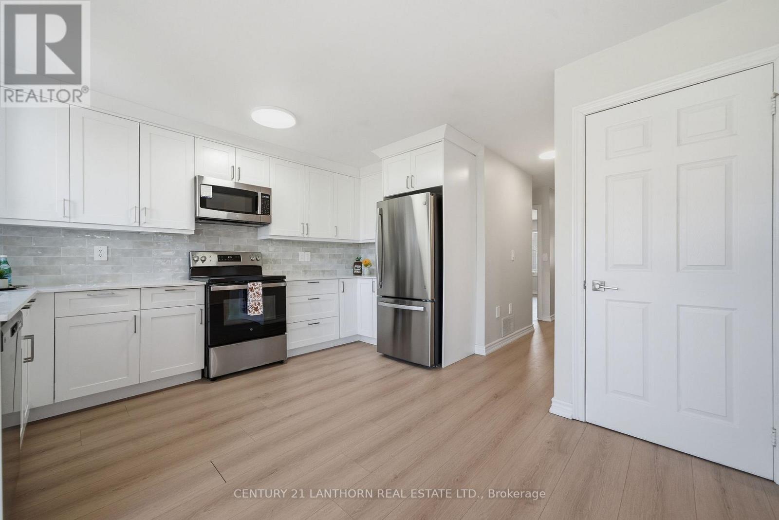 13 NESBITT DRIVE - 19