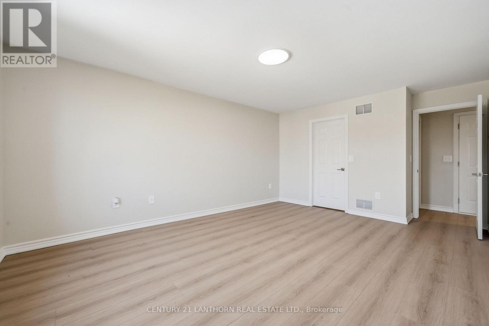 13 NESBITT DRIVE - 21