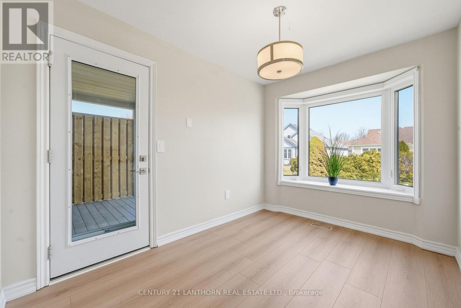 13 NESBITT DRIVE - 30