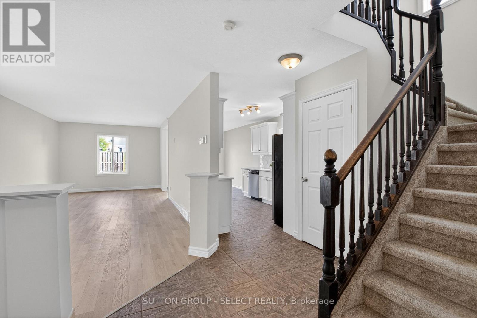 1893 STACKHOUSE CRESCENT - 17