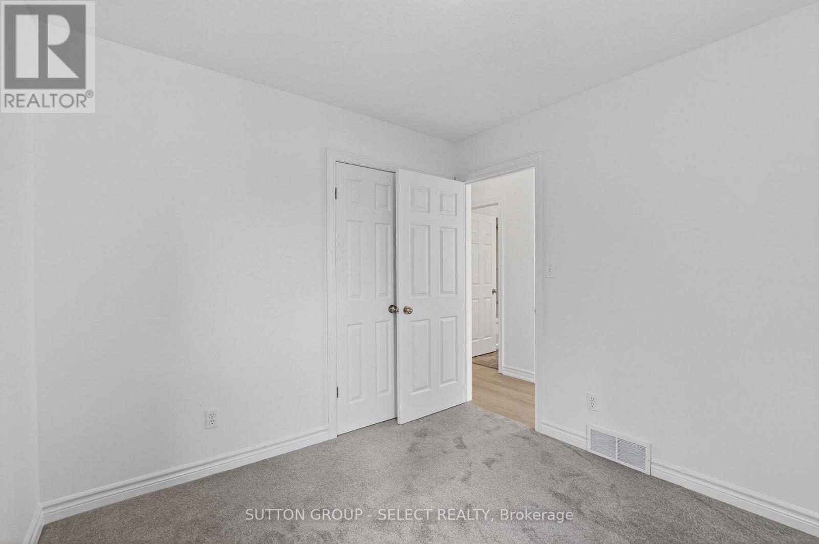 1893 STACKHOUSE CRESCENT - 20