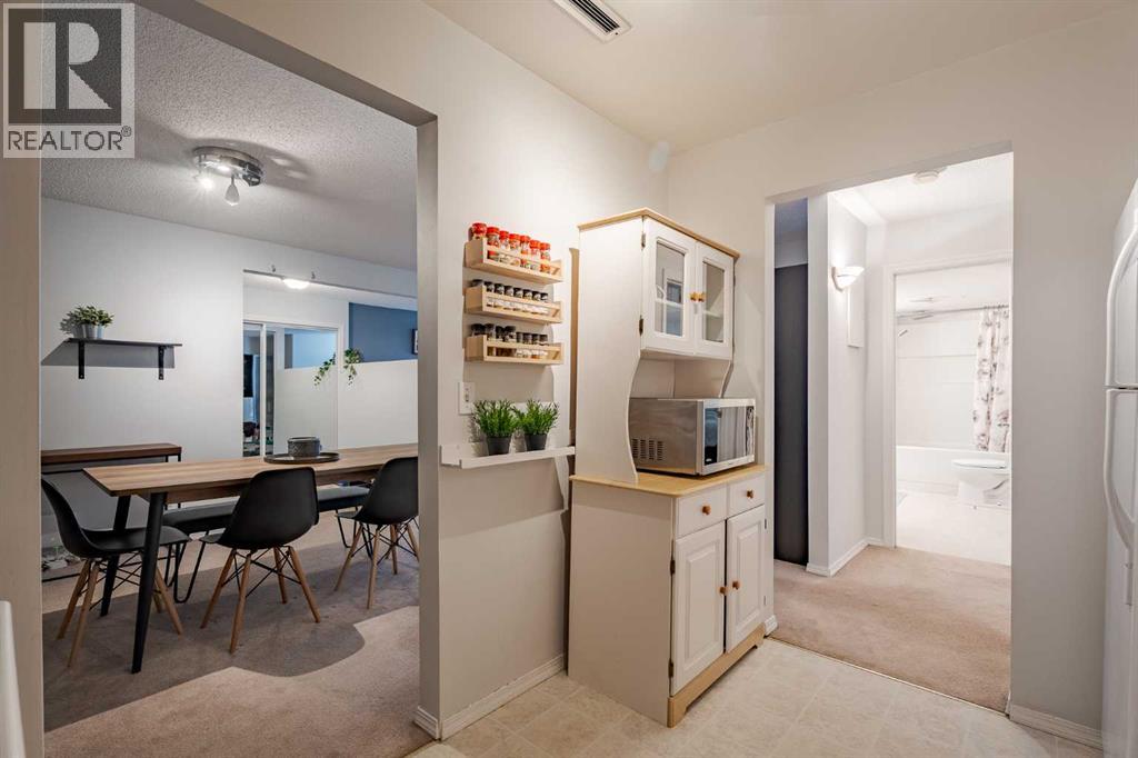 #7 3402 Parkdale Boulevard NW - 13