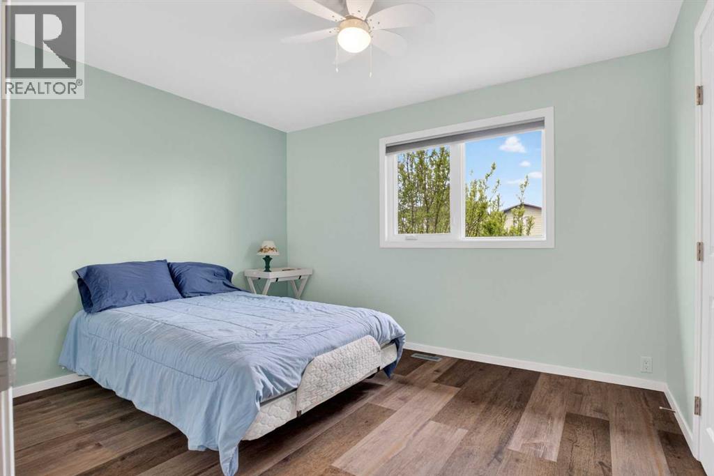 23 Bermuda Place NW - 25