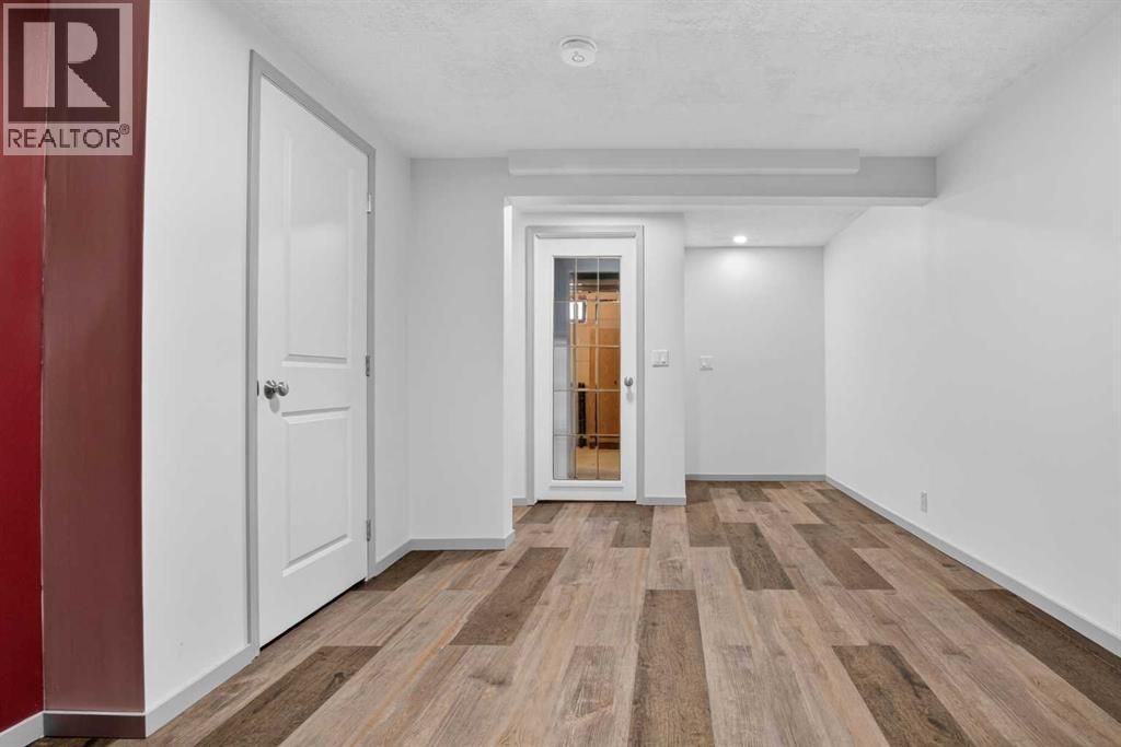 23 Bermuda Place NW - 33