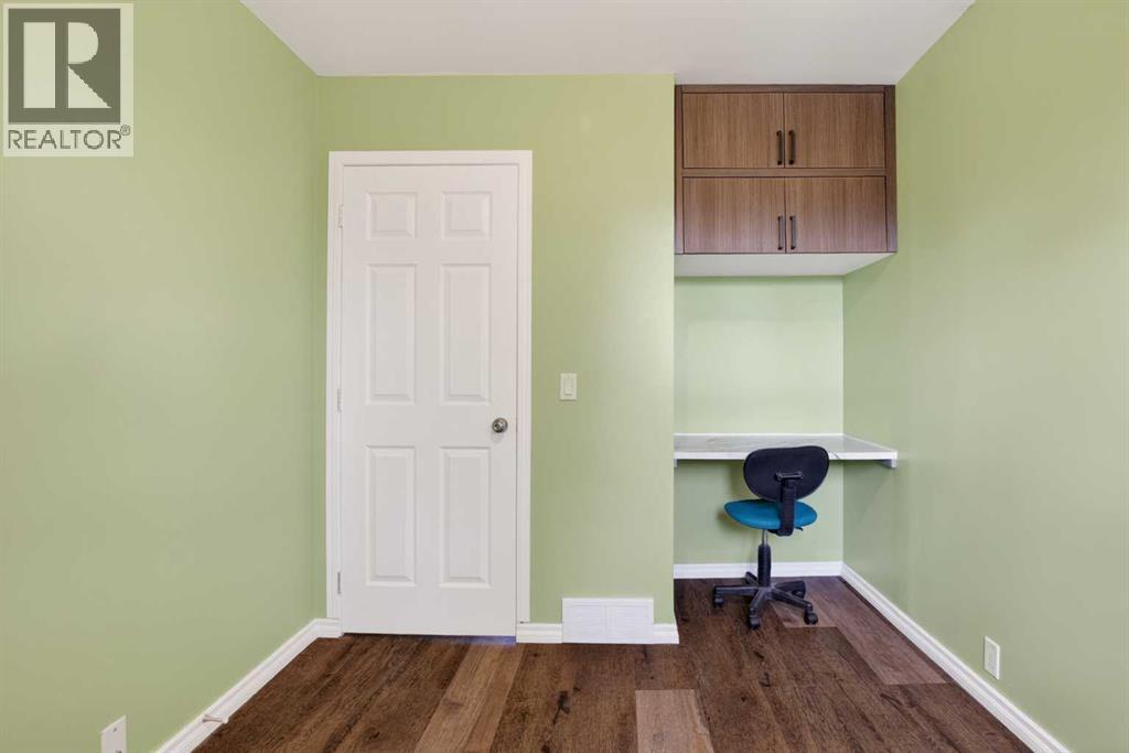 23 Bermuda Place NW - 20