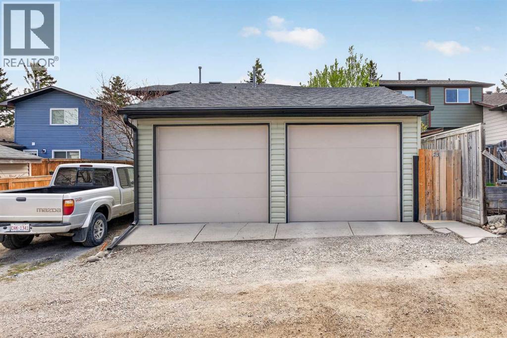 23 Bermuda Place NW - 41