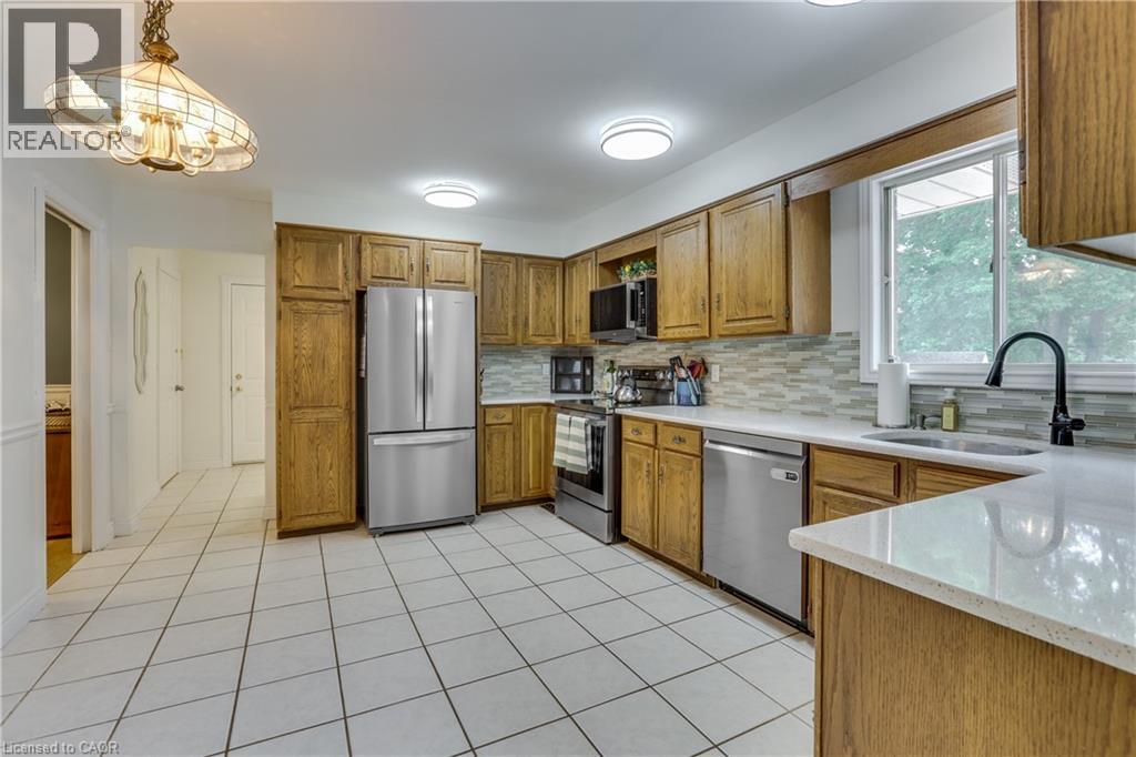 4542 AVENUE Road - 14