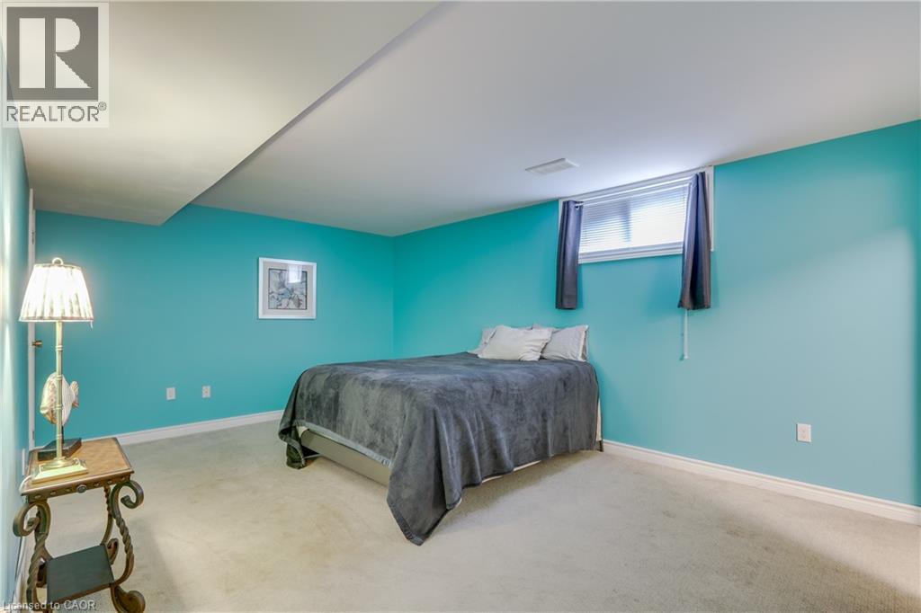 4542 AVENUE Road - 31