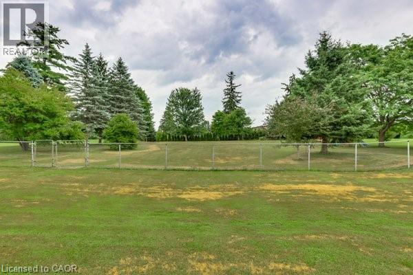 4542 AVENUE Road - 44