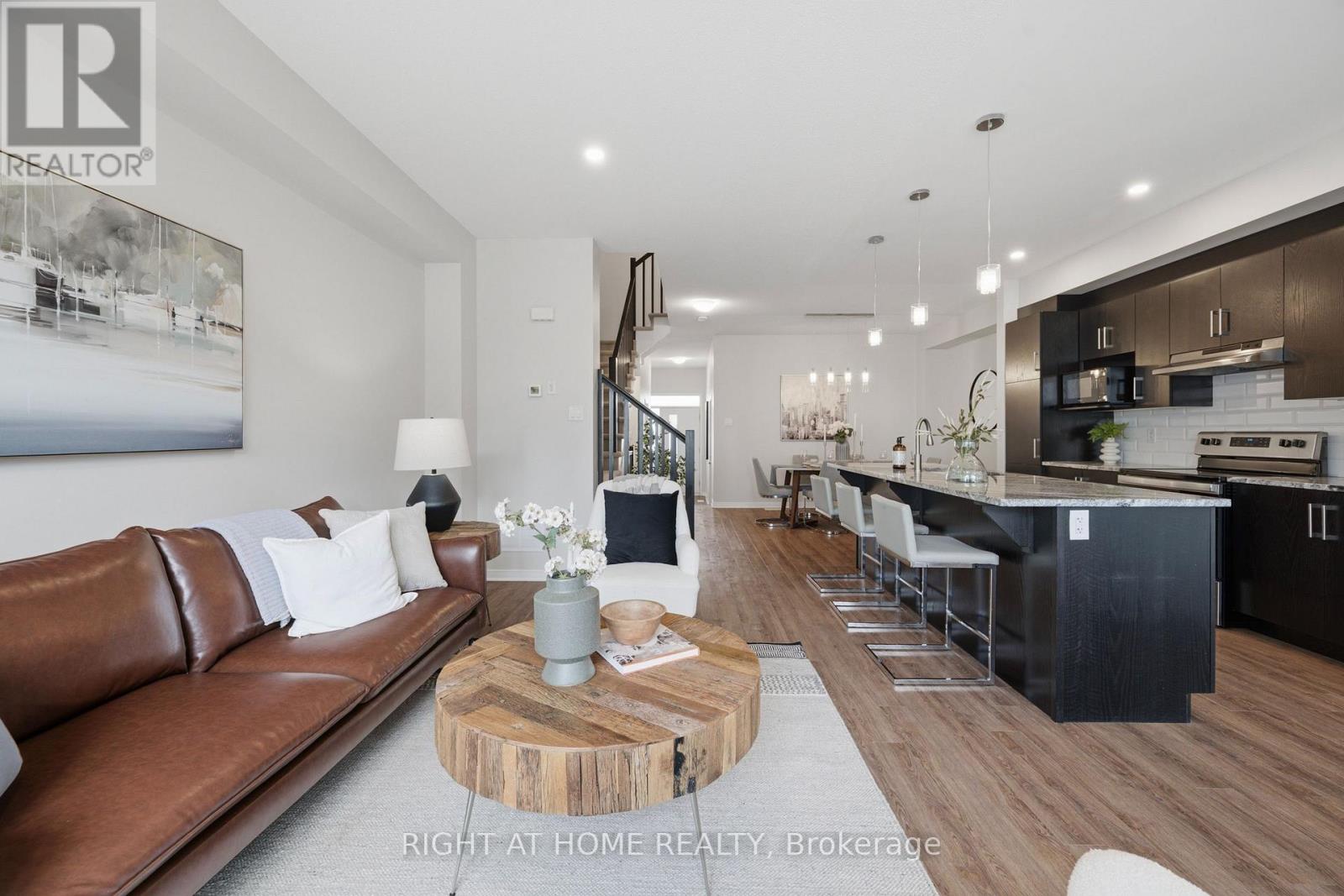 593 EDENWYLDE DRIVE - 18