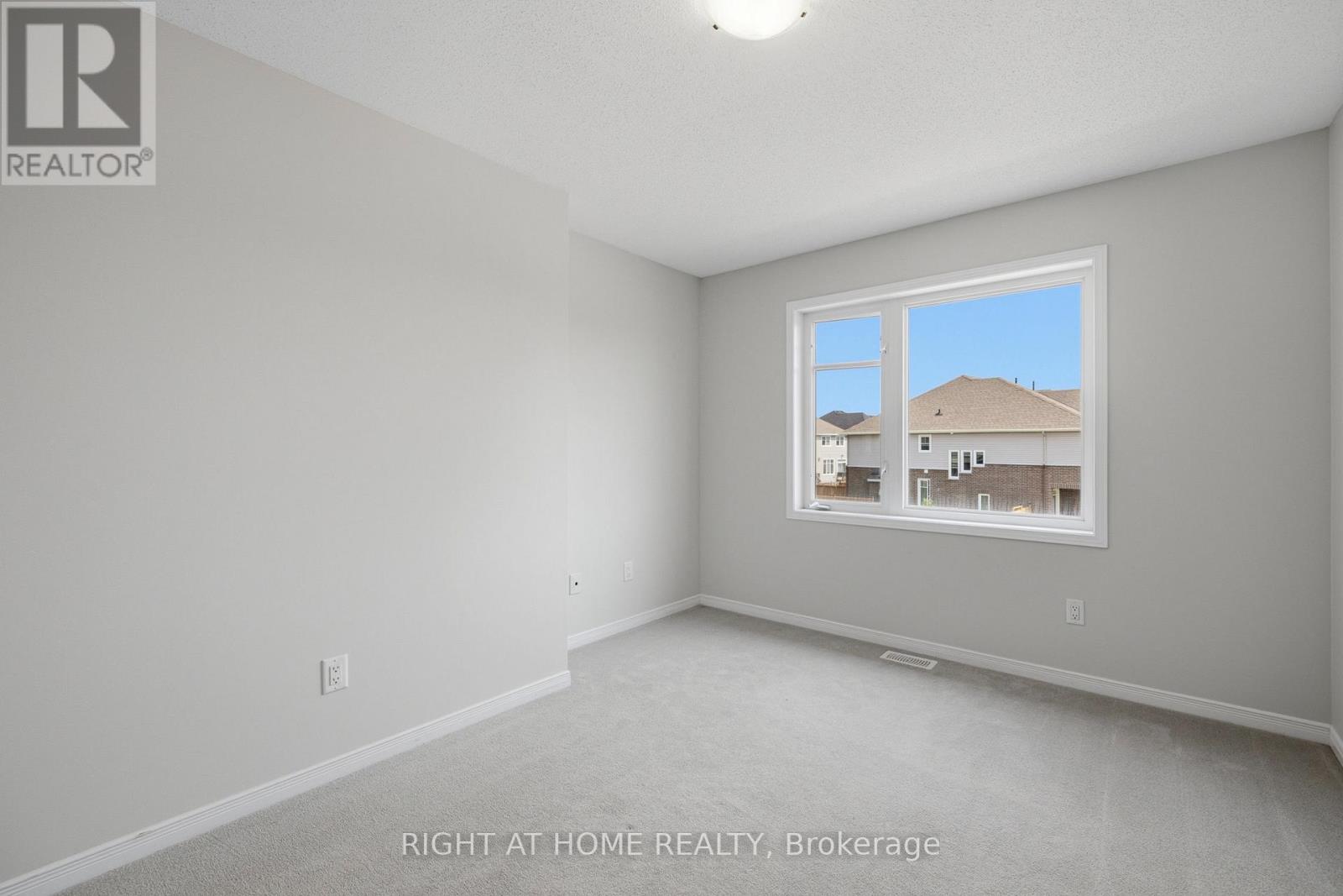 593 EDENWYLDE DRIVE - 32