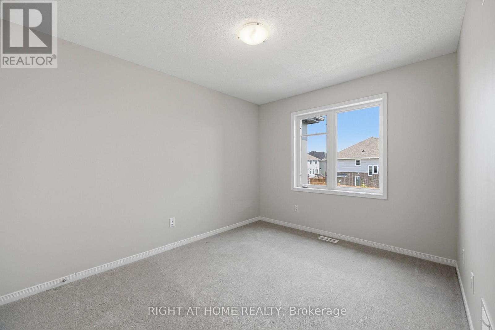593 EDENWYLDE DRIVE - 34