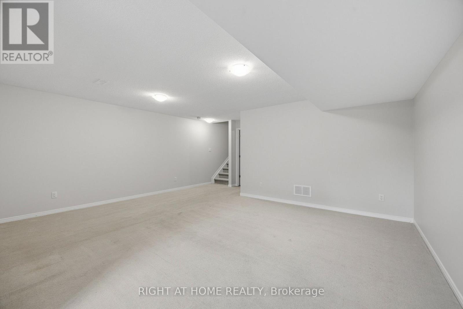 593 EDENWYLDE DRIVE - 40