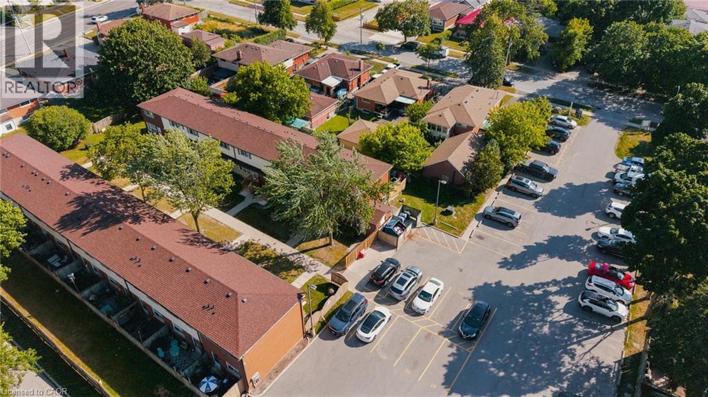#11 164 JANSEN Avenue - 26