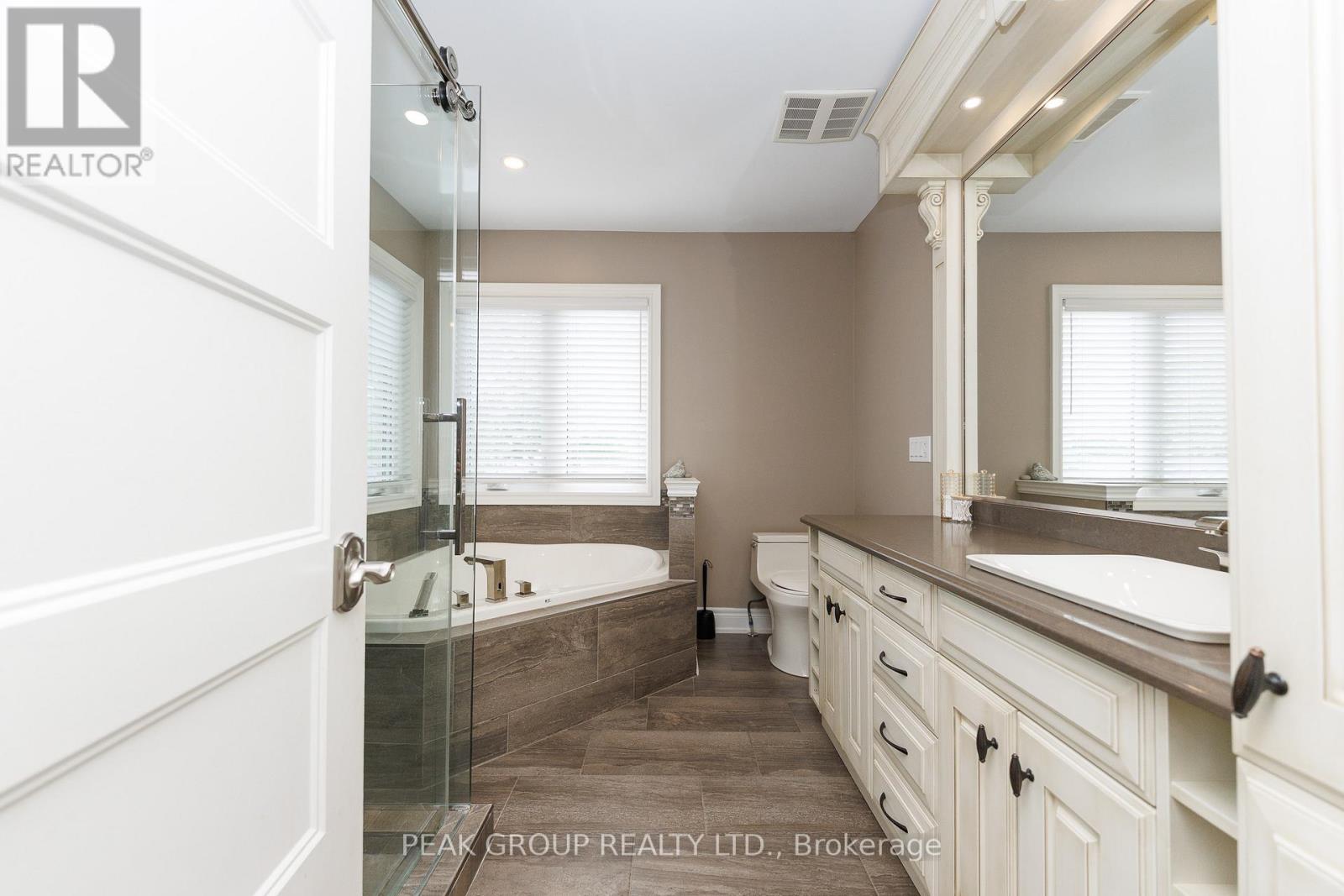 2974 BETHUNE AVENUE - 24