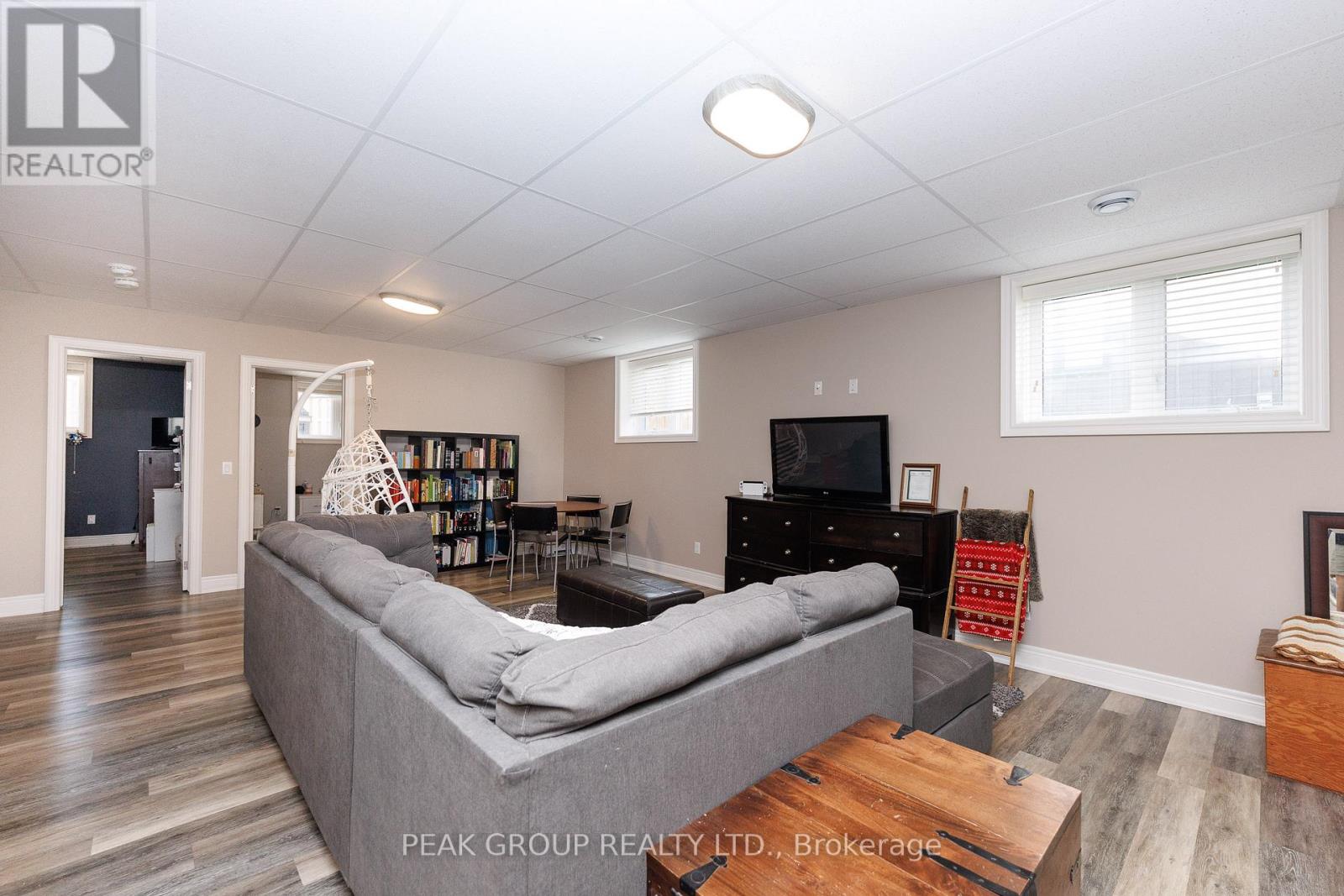 2974 BETHUNE AVENUE - 28