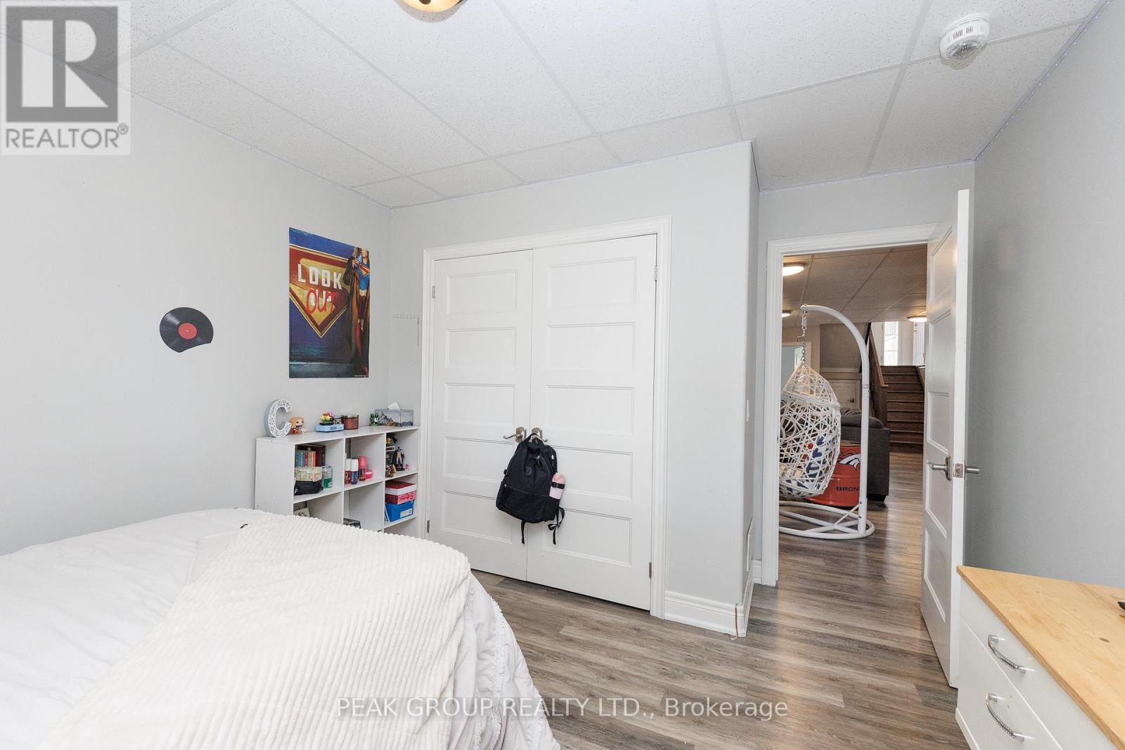 2974 BETHUNE AVENUE - 35