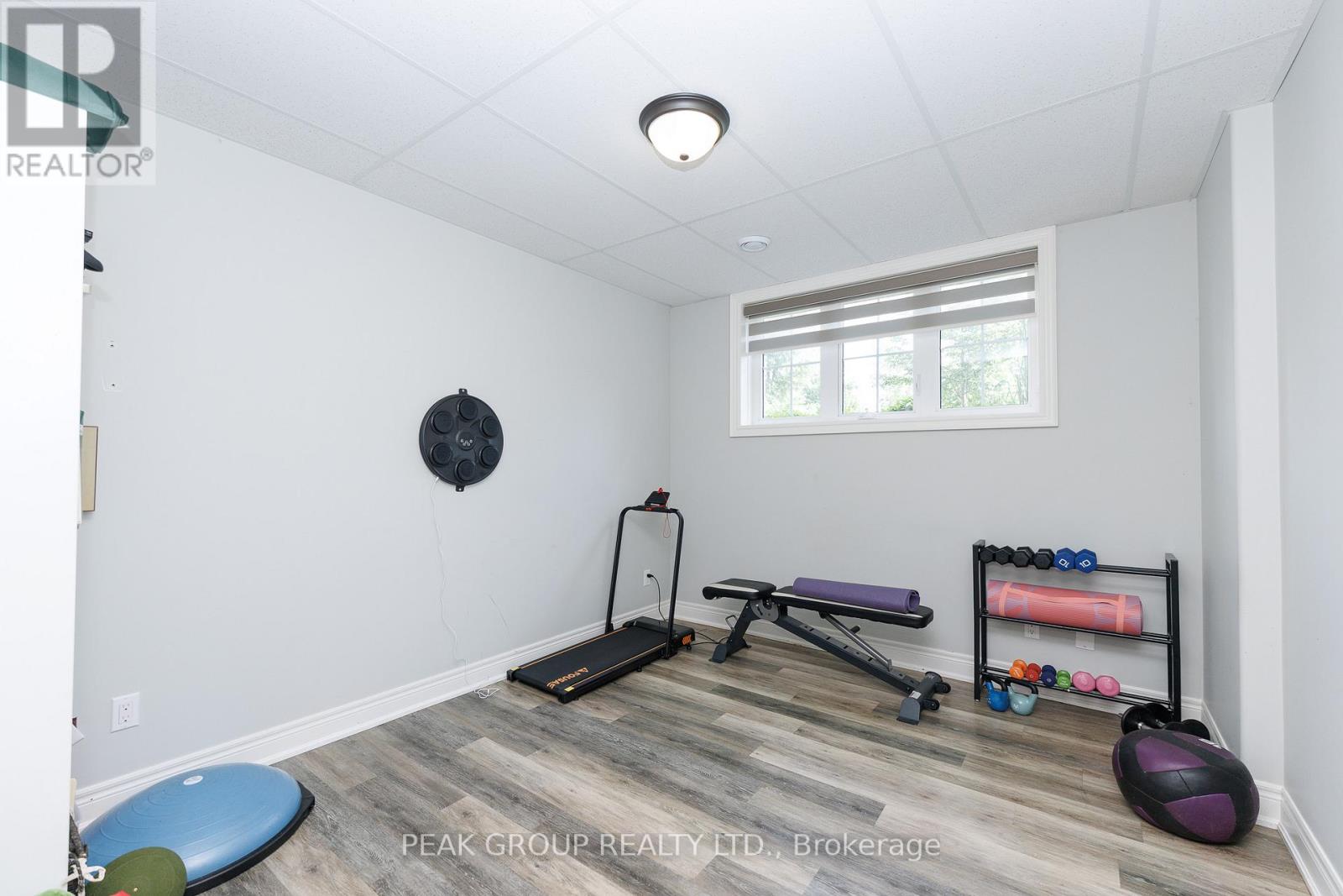2974 BETHUNE AVENUE - 36