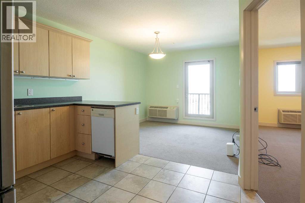 #701 8528 Manning Avenue - Image 7